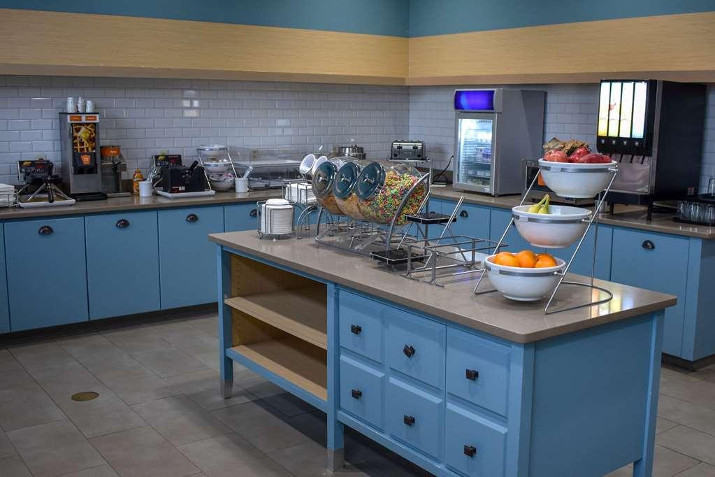 Comfort Inn & Suites Cartersville - Emerson Lake Point Restaurant photo